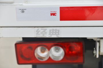 һ������ ��ž���1ϵ 84���� 4X2 3.265����ж��(CA3040K7L2E5-3)ͼƬ