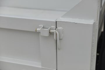 һ������ ��ž���1ϵ 84���� 4X2 3.265����ж��(CA3040K7L2E5-3)ͼƬ