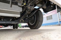 现代商用车 泓图500 156马力 4.165米单排仓栅式轻卡(CHM5090CCYQDA33V)