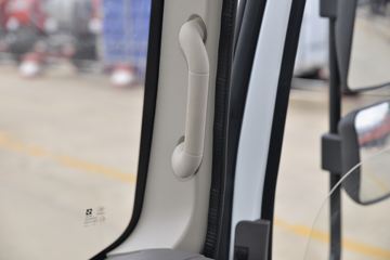 �ִ����ó� ��ͼ500 143���� 4.165�׵�����ʽ�Ῠ(CHM5044XXYQDA33V��ͼƬ