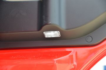 �й����� ����N5W�п� 220���� 4X2 6.75�ײ�դʽ�ػ���(����)(ZZ5187CCYK511JF1B)ͼƬ