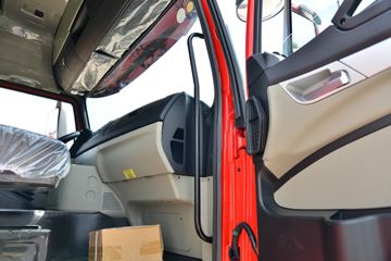 �й����� ����N5W�п� 220���� 4X2 6.75�ײ�դʽ�ػ���(����)(ZZ5187CCYK511JF1B)ͼƬ