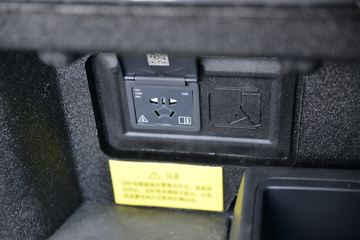 �й����� ����N5W�п� 220���� 4X2 6.75�ײ�դʽ�ػ���(����)(ZZ5187CCYK511JF1B)ͼƬ