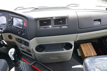 �й����� ����N5W�п� 220���� 4X2 6.75�ײ�դʽ�ػ���(����)(ZZ5187CCYK511JF1B)ͼƬ