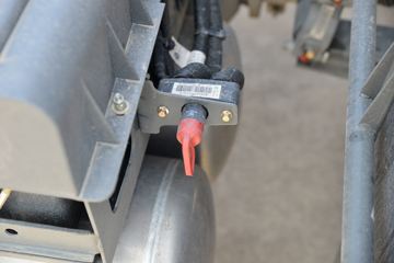 �й����� ����N5W�п� 220���� 4X2 6.75�ײ�դʽ�ػ���(����)(ZZ5187CCYK511JF1B)ͼƬ