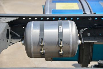 �й����� ����N5W�п� 220���� 4X2 6.75�ײ�դʽ�ػ���(����)(ZZ5187CCYK511JF1B)ͼƬ