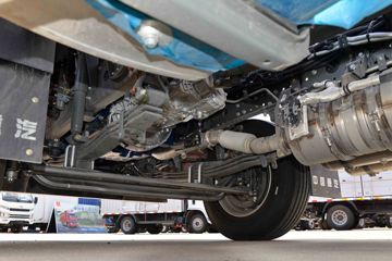 �й����� ����N5W�п� 220���� 4X2 6.75�ײ�դʽ�ػ���(����)(ZZ5187CCYK511JF1B)ͼƬ