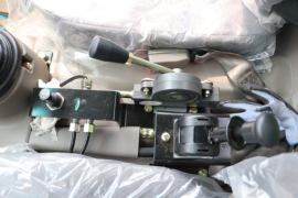 金牛X2(原奥驰T系)&nbsp;自卸车驾驶室                                               图片