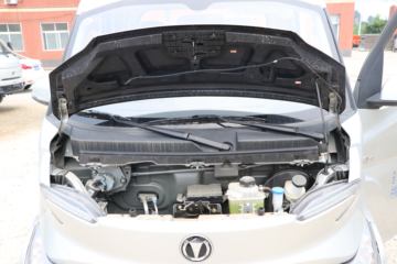 �ɵ� Q3ϵ�� 122���� 2.8�׵�������΢��ͼƬ