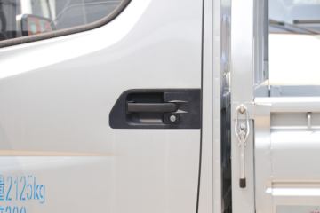 �ɵ� Q3ϵ�� 122���� 2.8�׵�������΢��ͼƬ