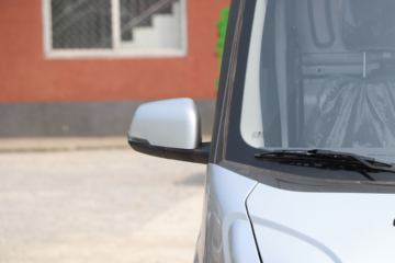 �ɵ� Q3ϵ�� 122���� 2.8�׵�������΢��ͼƬ