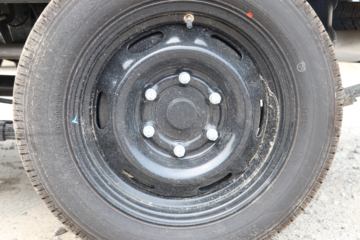 �ɵ� Q3ϵ�� 122���� 2.8�׵�������΢��ͼƬ