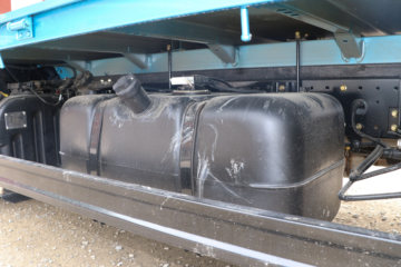 �ɵ� W5 130���� 4.18�׵��������Ῠ(����)(խ��)ͼƬ