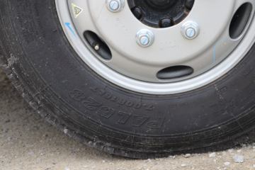 �ɵ� W5 130���� 4.18�׵��������Ῠ(����)(խ��)ͼƬ