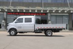 华晨 鑫源T52S 标准型 112马力 CNG 3米双排栏板微卡(国六)(JKC1034S6X1CNG)