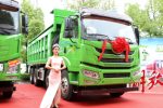 青岛解放 悍V重卡 2.0版 350马力 8X4 5.6米自卸车
