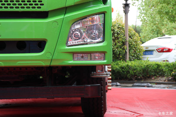 无锡市解放JH6自卸车系列,打折优惠,降3万,赶快抢购! 无锡市解放JH6自卸车系列,打折优惠,降3万,赶快抢购!