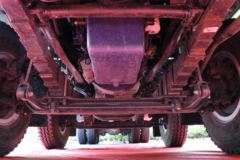 青岛解放 JH6重卡 领航版 400马力 8X4 6.5米自卸车