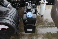 东风商用车 天锦KR 260马力 4X2 9.8米厢式载货车(国六)(DFH5180XXYE8)