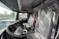 东风商用车 天锦KR 245马力 4X2 6.8米仓栅式载货车(国六)(DFH5180CCYEX7)