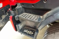 东风商用车 天锦KR 245马力 4X2 6.8米仓栅式载货车(国六)(DFH5180CCYEX7)