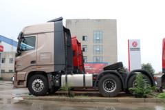 东风商用车 天龙旗舰KX 600马力 6X4牵引车(DFH4250CX7)