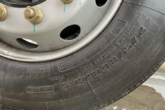 东风商用车 天锦KR 245马力 4X2 6.8米仓栅式载货车(国六)(DFH5180CCYEX7)