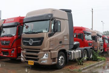 东风商用车 天龙旗舰KX 经典版 560马力 6X4 AMT自动挡牵引车(国六)(速比3.64)