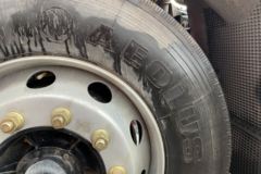 东风商用车 天锦KR 245马力 4X2 6.8米仓栅式载货车(国六)(DFH5180CCYEX7)