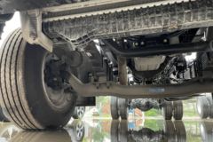 东风商用车 天锦KR 245马力 4X2 6.8米仓栅式载货车(国六)(DFH5180CCYEX7)