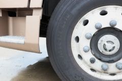 东风商用车 天龙旗舰KX 600马力 6X4牵引车(DFH4250CX7)