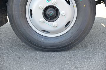 ���� ����V5 130���� 4.15�׵�����ʽ�Ῠ(����)ͼƬ