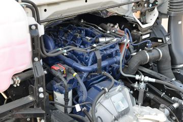 ���� ����V5 130���� 4.15�׵�����ʽ�Ῠ(����)ͼƬ