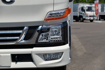 ���� ����V5 130���� 4.15�׵�����ʽ�Ῠ(����)ͼƬ