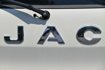 ���� ����V5 130���� 4.15�׵�����ʽ�Ῠ(����)ͼƬ