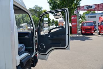 ���� ����V5 130���� 4.15�׵�����ʽ�Ῠ(����)ͼƬ