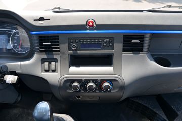 ���� ����V5 130���� 4.15�׵�����ʽ�Ῠ(����)ͼƬ