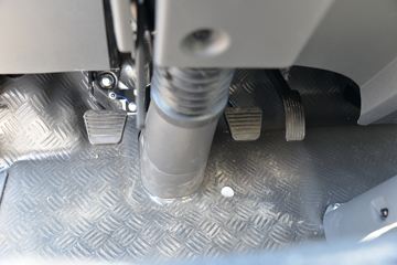 ���� ����V5 130���� 4.15�׵�����ʽ�Ῠ(����)ͼƬ