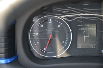 ���� ����V5 130���� 4.15�׵�����ʽ�Ῠ(����)ͼƬ