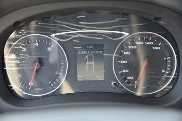 ���� ����V5 130���� 4.15�׵�����ʽ�Ῠ(����)ͼƬ