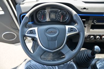���� ����V5 130���� 4.15�׵�����ʽ�Ῠ(����)ͼƬ