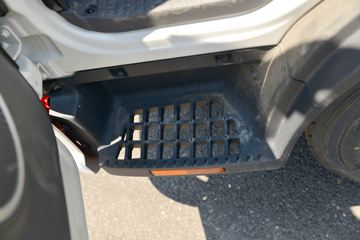 ���� ����V5 130���� 4.15�׵�����ʽ�Ῠ(����)ͼƬ