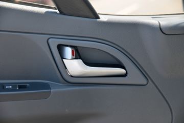 ���� ����V5 130���� 4.15�׵�����ʽ�Ῠ(����)ͼƬ
