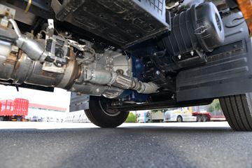 ���� ����V5 130���� 4.15�׵�����ʽ�Ῠ(����)ͼƬ
