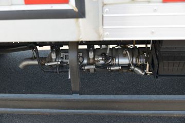 ���� ����V5 130���� 4.15�׵�����ʽ�Ῠ(����)ͼƬ