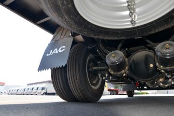 ���� ����V5 130���� 4.15�׵�����ʽ�Ῠ(����)ͼƬ