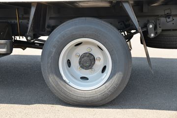 ���� ����V5 130���� 4.15�׵�����ʽ�Ῠ(����)ͼƬ