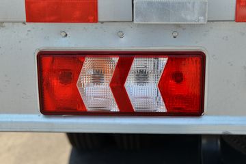 ���� ����V5 130���� 4.15�׵�����ʽ�Ῠ(����)ͼƬ