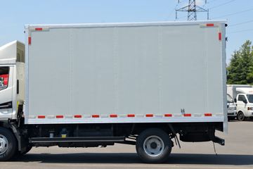 ���� ����V5 130���� 4.15�׵�����ʽ�Ῠ(����)ͼƬ