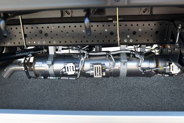 ���� ����V6 163���� 4X2 4.18�׵��������ῨͼƬ